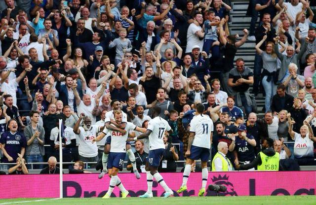 NBA：雄鹿再取关键胜利 字母哥率队登榜首