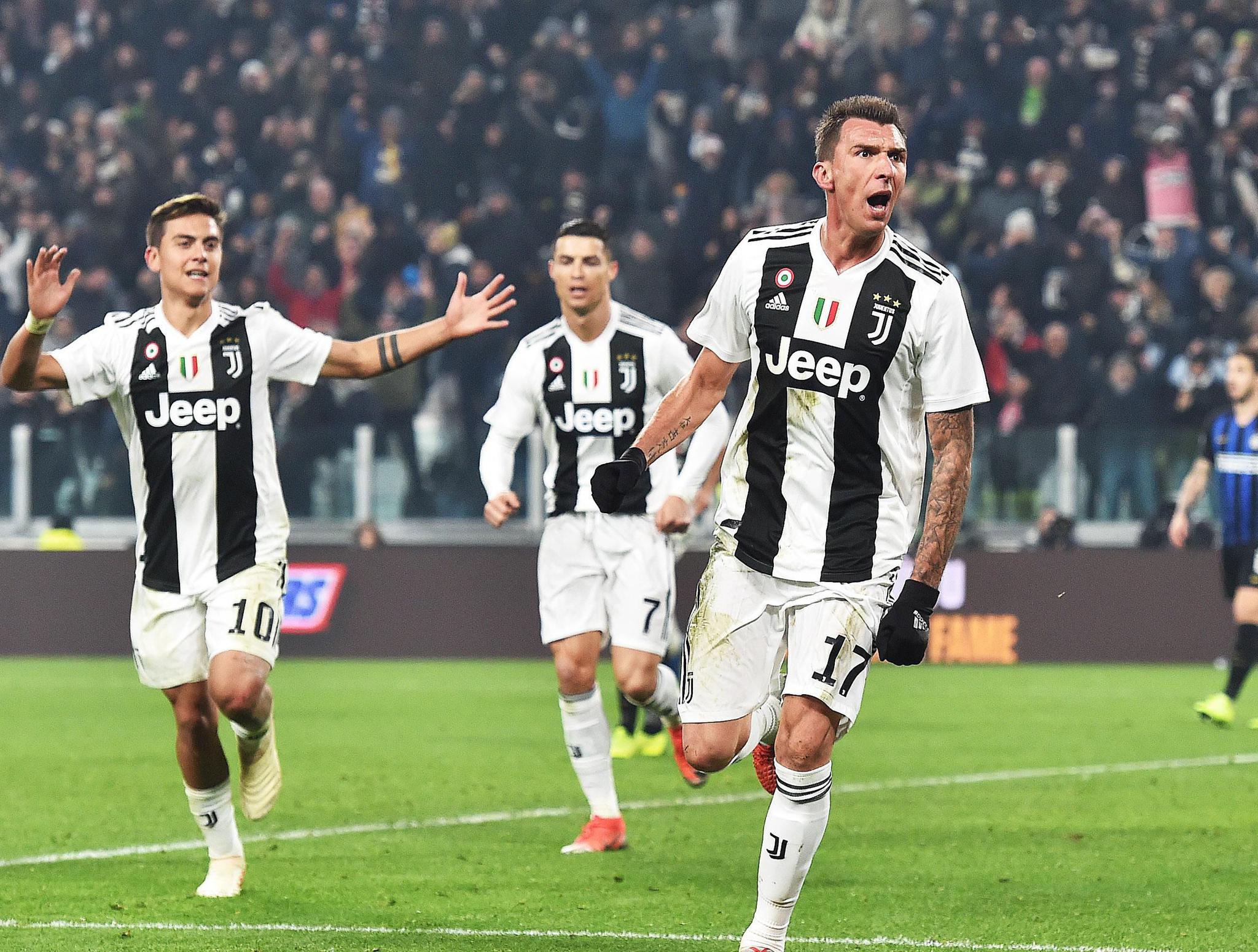 赵佳楠：我们拥有全世界最好的球迷，非常感谢大连球迷的支持