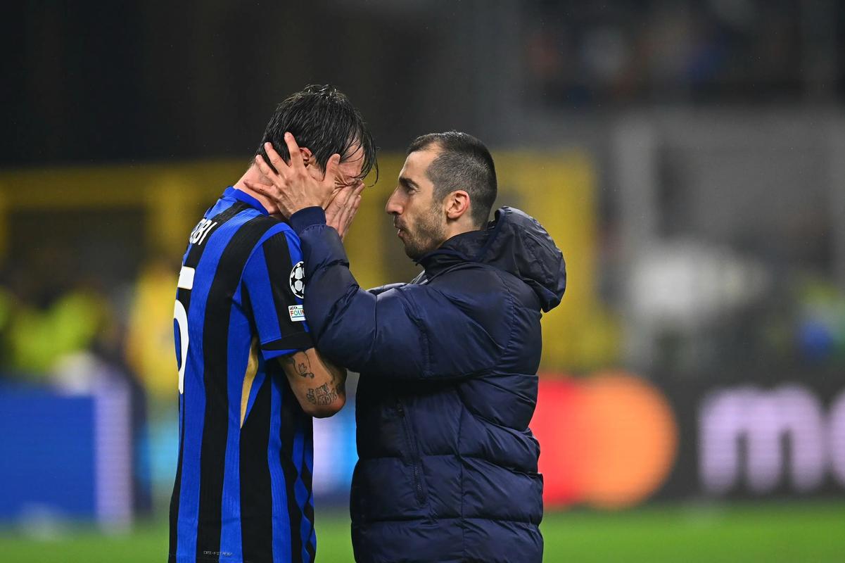 麦克阿瑟vs墨尔本胜利首发：卡塞雷斯领衔！杜兰、杰拉西奇在列