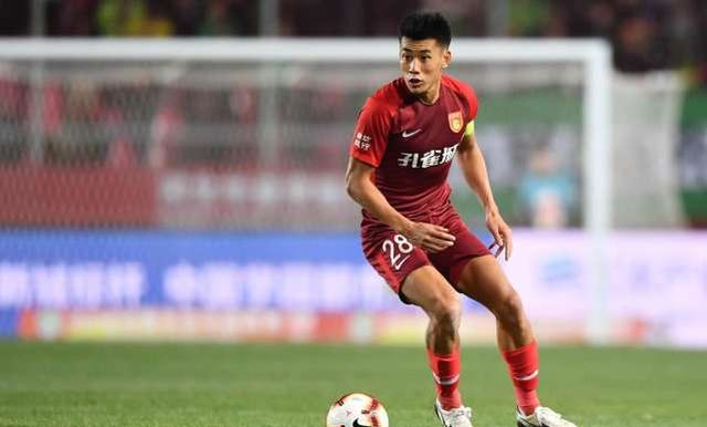 狼队防线改善主场迎战曼联，英超对决比分或1-1、2-2