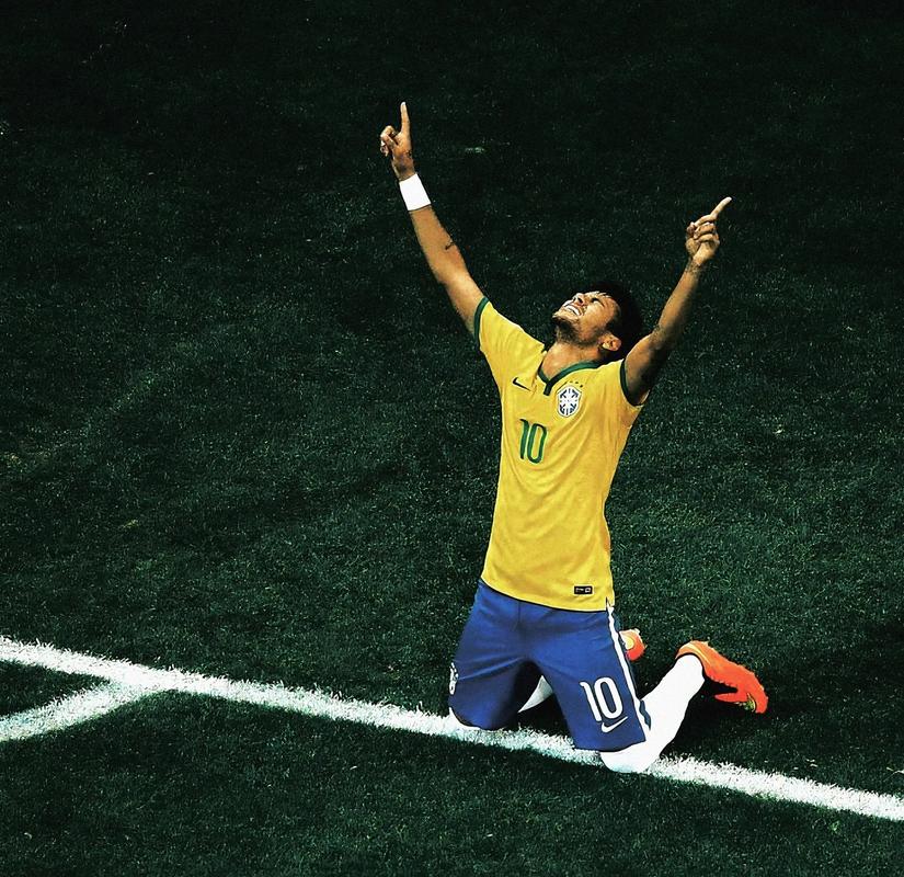 卡佩罗：阿莱格里让一支散乱的米兰具备争冠实力，但还少中锋